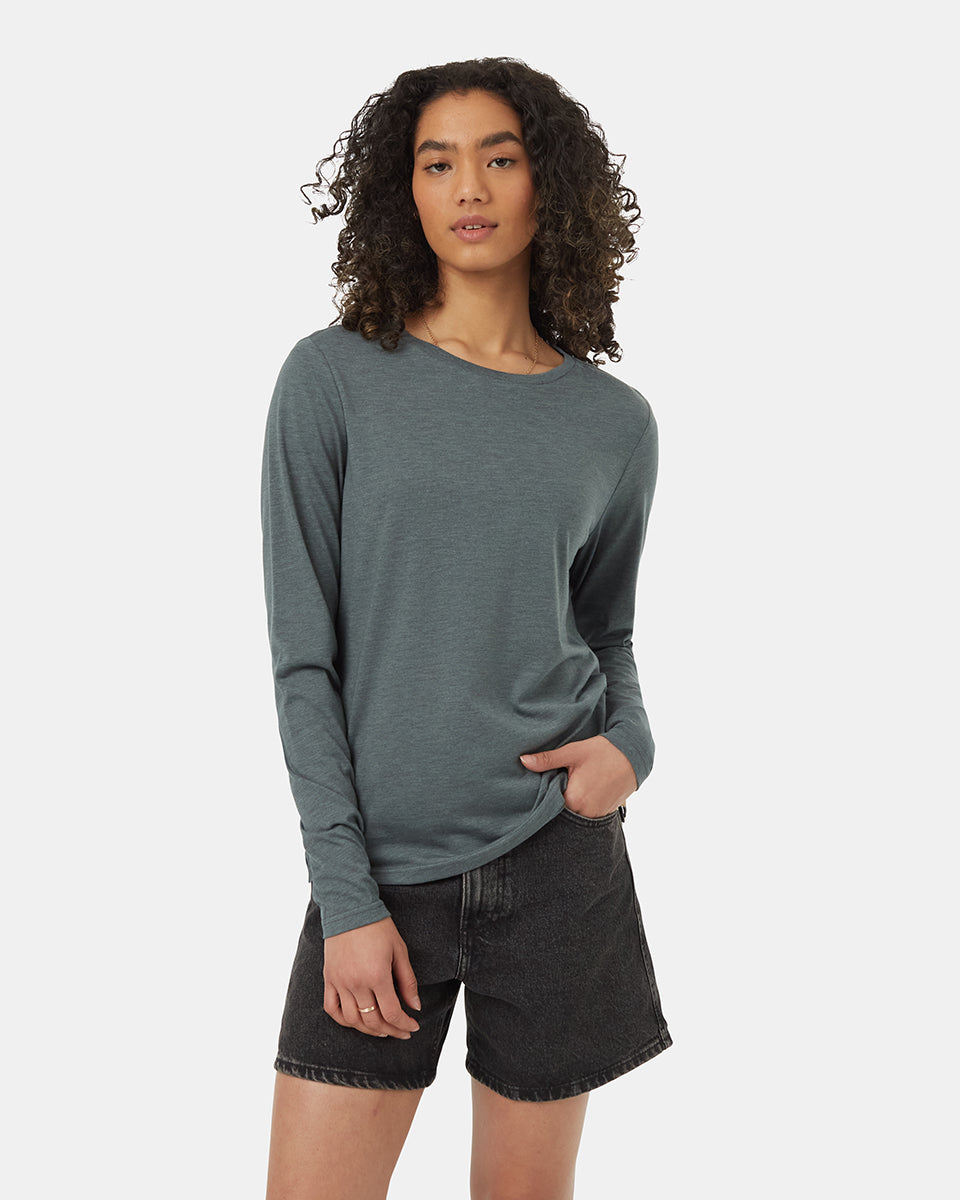 Green-Womens-Basic-Longsleeve-T-Shirt